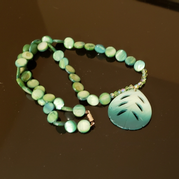 Necklace - Picture 2 of 2